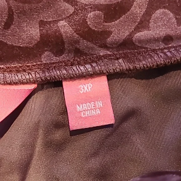 Isaac Mizrahi Live Women's Luxe Velour Pants Rich Burgundy Color 3X Size - Picture 4 of 5